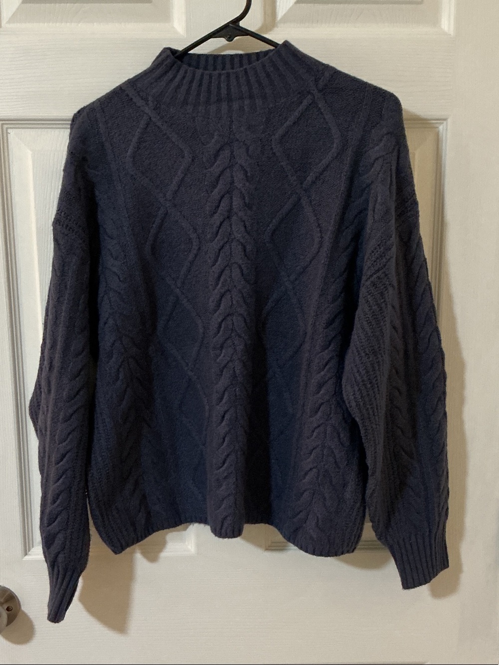 Old Navy size medium cable net sweater